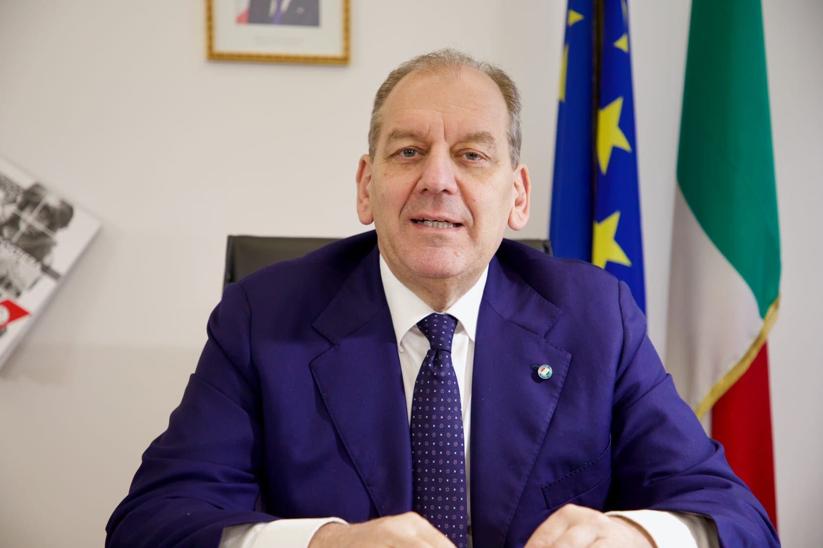 Patrizio La Pietra, sottosegretario al Ministero dell'Agricoltura con delega al florovivaismo.